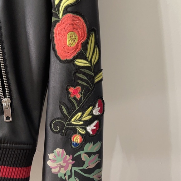 Dex can leather jacket. - Picture 3 of 4